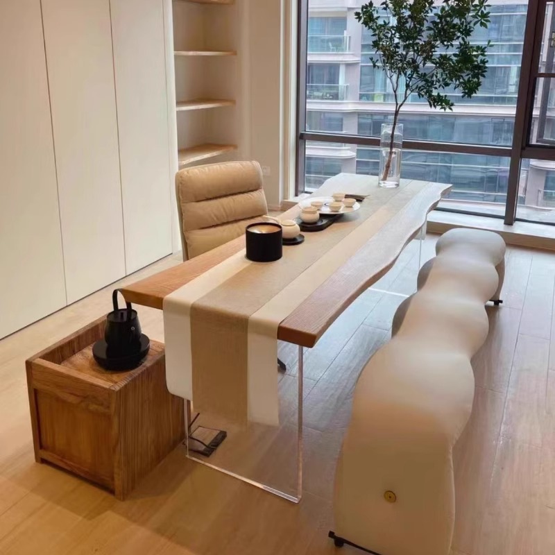 Italiaanse zwevende tafel van  - Bedroom Furniture recensie en prijs